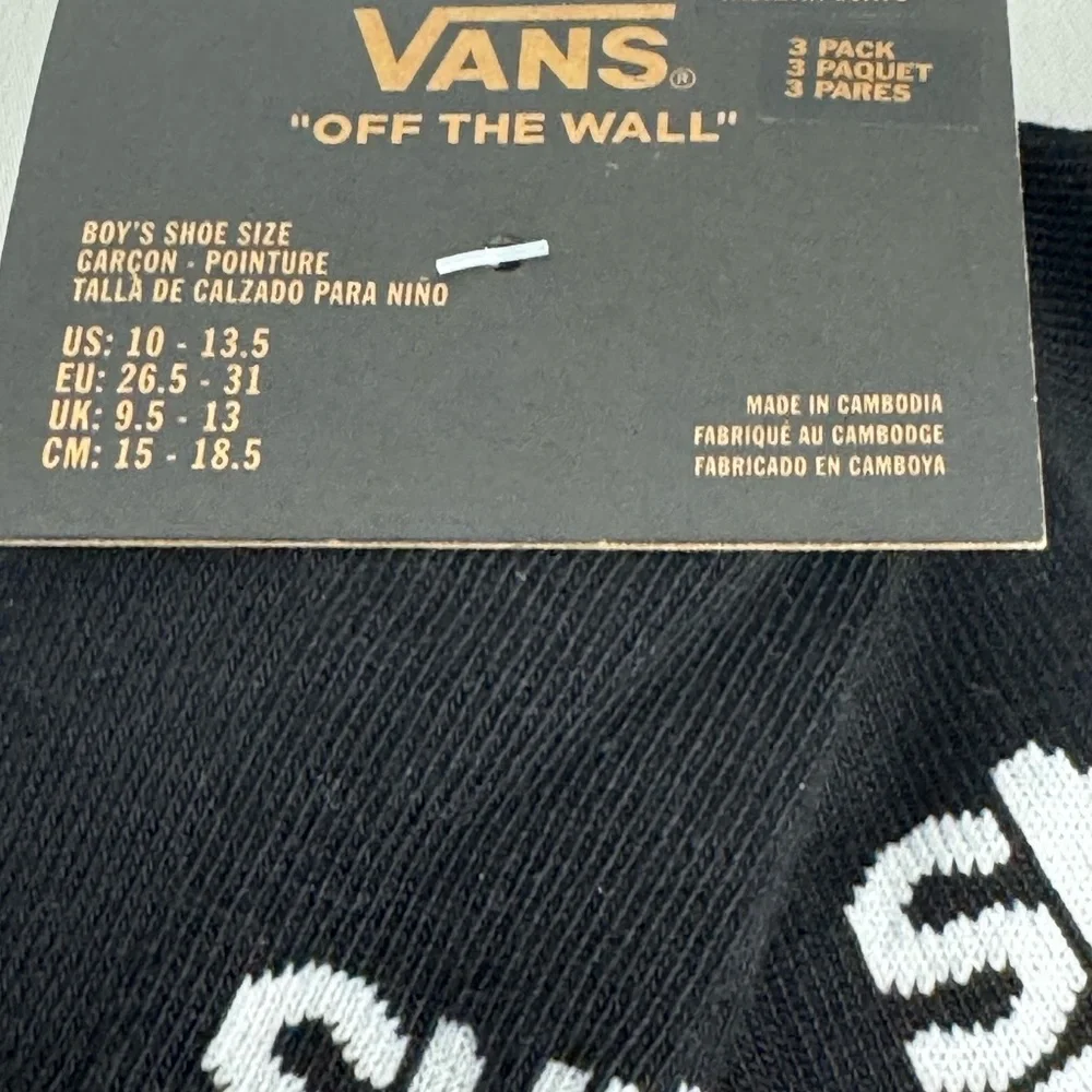 Vans Black kick Ankle Socks - boys size 10-13.5